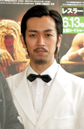 旦那さん　誰に似てるって言われますか？