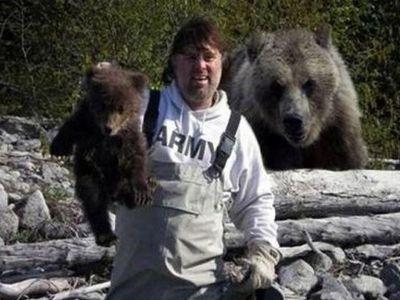 くまモンの「飲食費」36万円、国に返還へ 熊本県