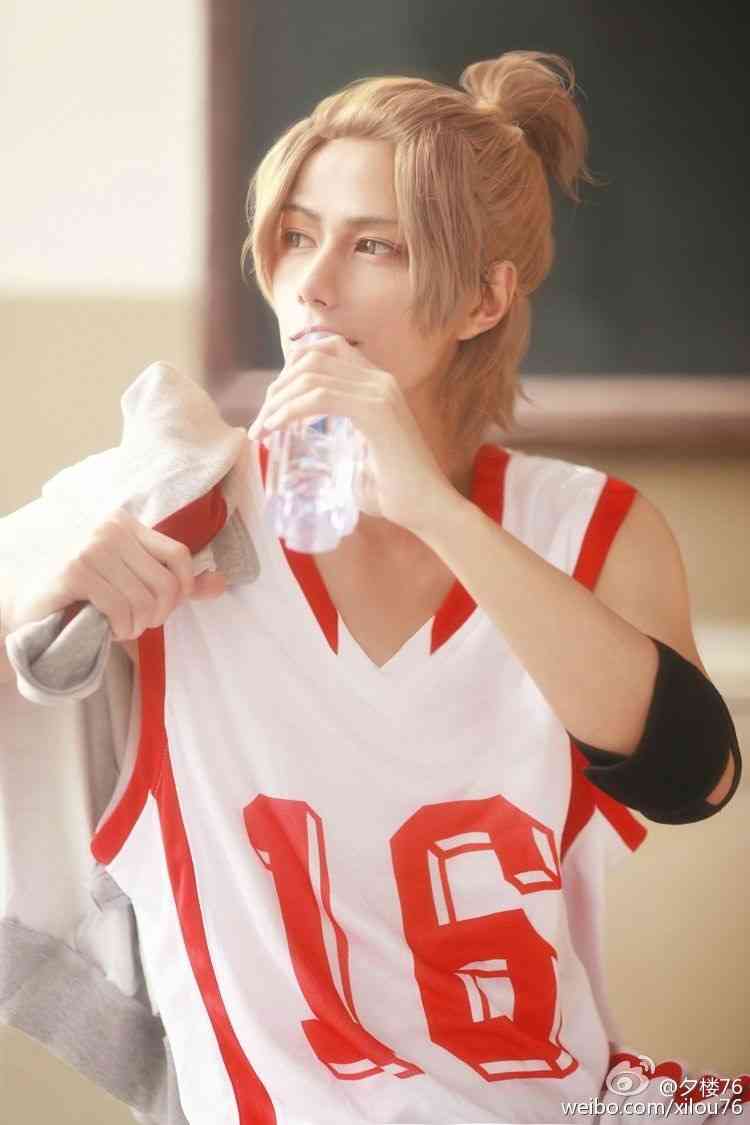 ハイレベルなコスプレと雑なコスプレが見たい