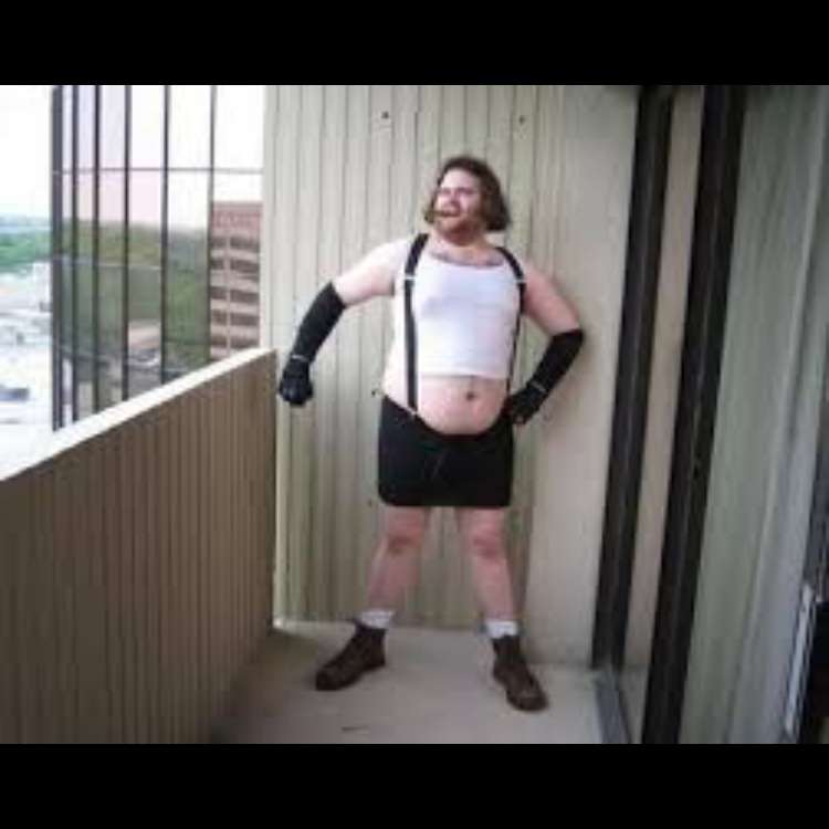 ハイレベルなコスプレと雑なコスプレが見たい