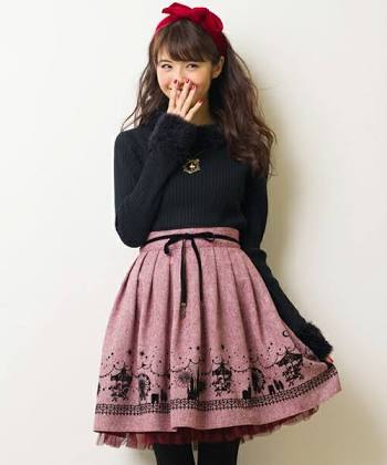 オタサーの姫が着てそうな服を下さい Part5