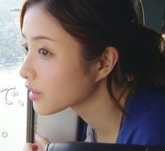 輪郭が綺麗な芸能人