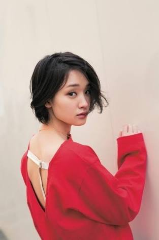 輪郭が綺麗な芸能人
