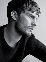 芸能人の横顔が見たい