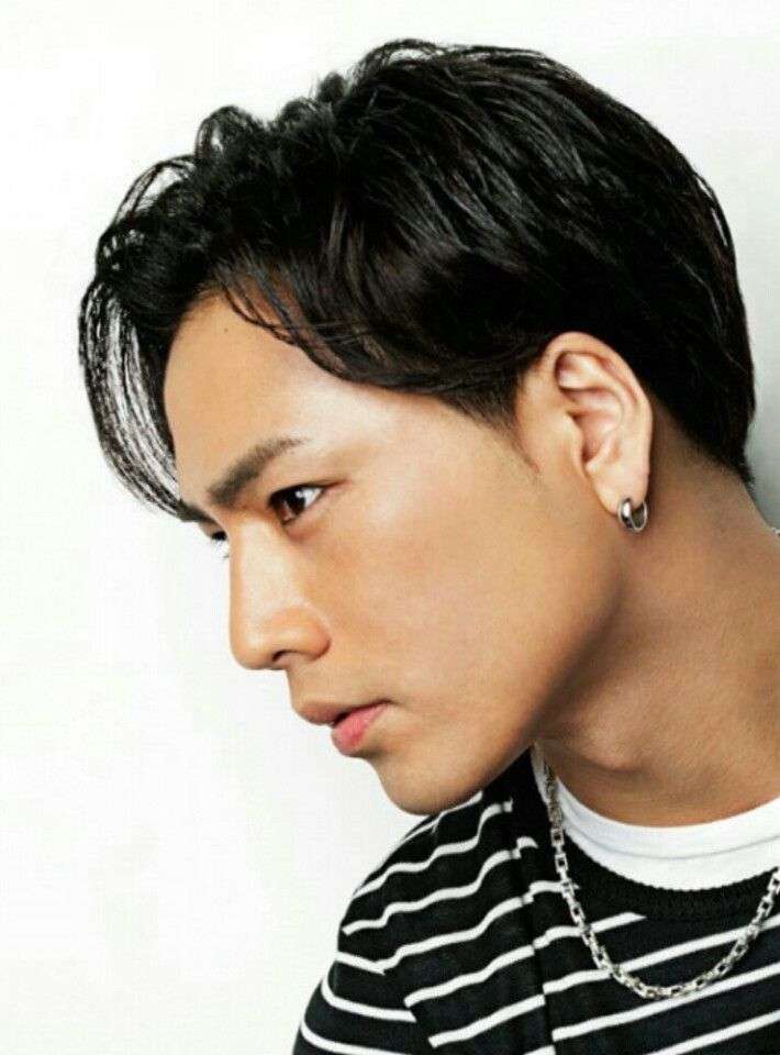 芸能人の横顔が見たい