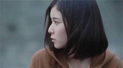 芸能人の横顔が見たい