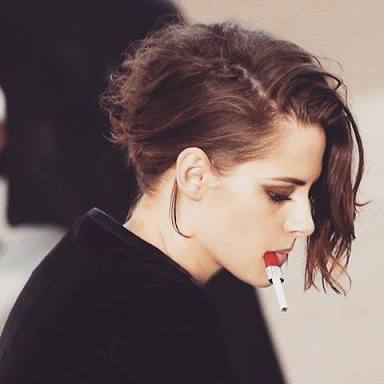 芸能人の横顔が見たい