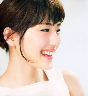 芸能人の横顔が見たい