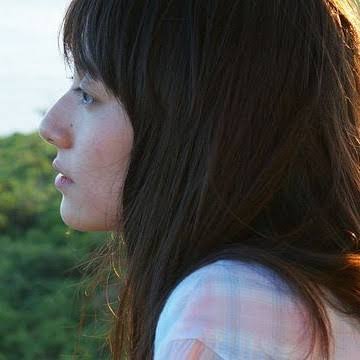 芸能人の横顔が見たい