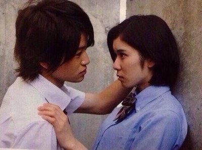 芸能人の横顔が見たい