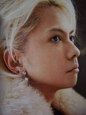 芸能人の横顔が見たい