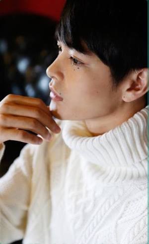 芸能人の横顔が見たい