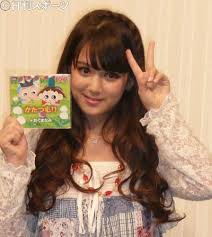 “AKB伝説の美少女”奥真奈美が7年ぶり芸能界復帰