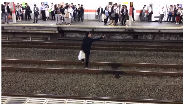 突っ込みどころ満載な画像を貼るトピ