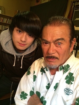 新田真剣佑「人間恐怖症になった。この世界は怖い…」 芸能界の恐ろしさを告白