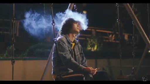 タバコを吸うと知って、驚いた芸能人