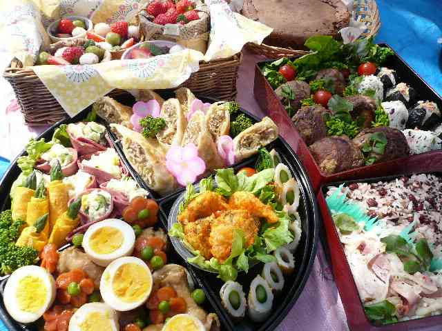 花見に持って行きたい弁当の画像