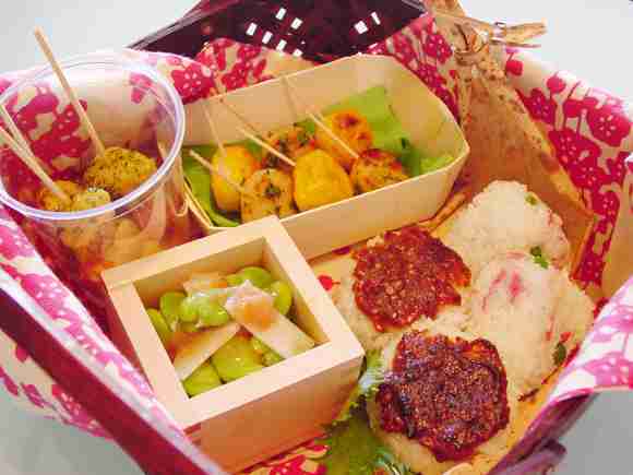 花見に持って行きたい弁当の画像