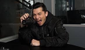 Zeebra、「ゼブラ」と名前間違えられ激怒　2ショット撮ったファンに...「完全なる撮り損」