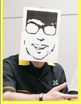 Zeebra、「ゼブラ」と名前間違えられ激怒　2ショット撮ったファンに...「完全なる撮り損」