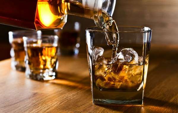 【画像】お酒とおつまみの画像を交互に貼るトピ