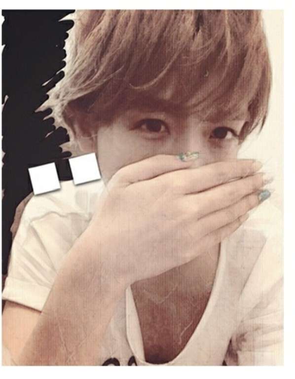 2年前の廃盤コスメ紹介、「偽物グッチ」にインフル狂言…ざわちんの