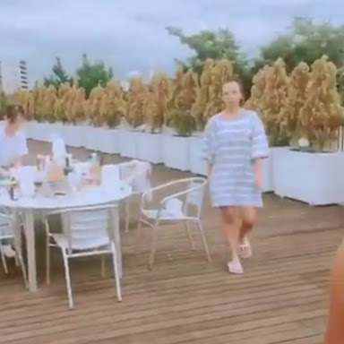 2年前の廃盤コスメ紹介、「偽物グッチ」にインフル狂言…ざわちんの