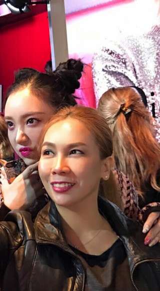 2年前の廃盤コスメ紹介、「偽物グッチ」にインフル狂言…ざわちんの