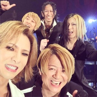 好きなアーティストのベストショット!