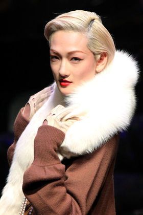 ローラ　沈黙破り初告白！所属事務所と和解、4月再スタートへ