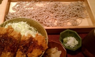【量重視】麺類＋ご飯もののセット写真