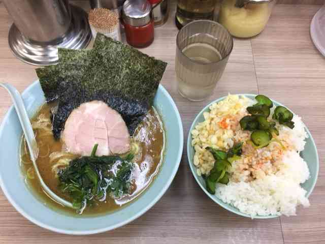 【量重視】麺類＋ご飯もののセット写真