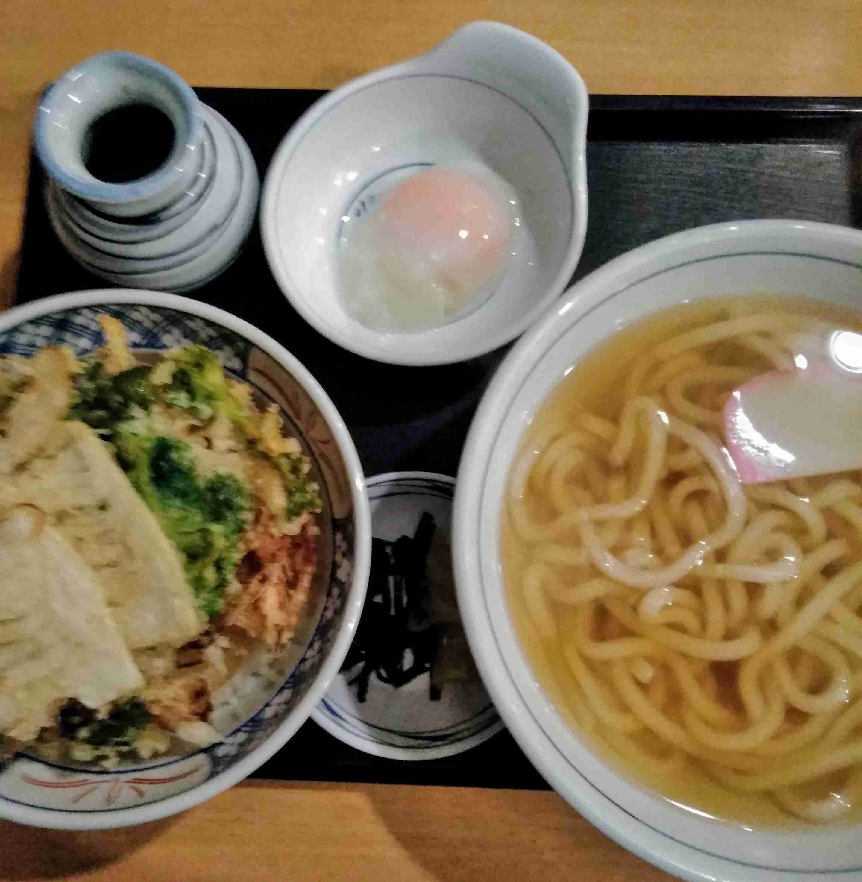 【量重視】麺類＋ご飯もののセット写真