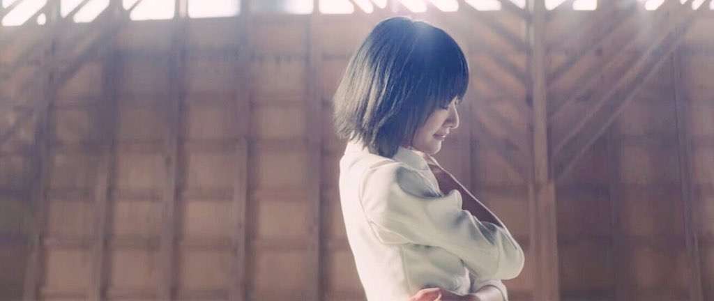 乃木坂46白石麻衣、寝顔が美しすぎる　秋元真夏が撮影＜乃木撮・先行カット＞