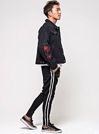 ネット通販で見つけたダサい服を挙げるトピ2