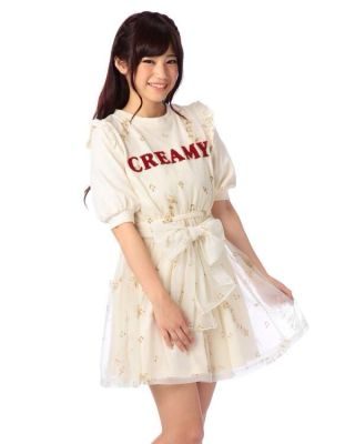 ネット通販で見つけたダサい服を挙げるトピ2
