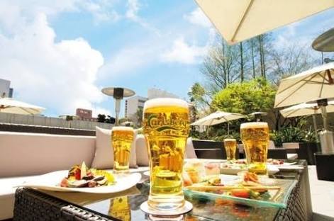 この時間から飲んでる人のトピ!