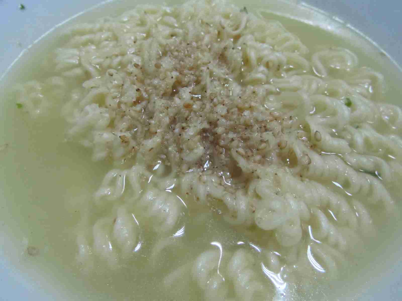 袋ラーメンの水量守りますか?