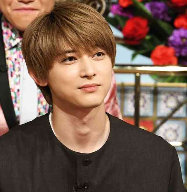 吉沢亮が好きな人〜!