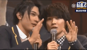 吉沢亮が好きな人〜!