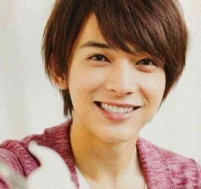 吉沢亮が好きな人〜!