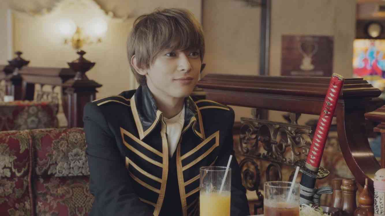 吉沢亮が好きな人〜!