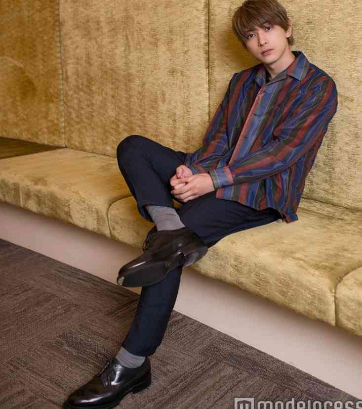 吉沢亮が好きな人〜!