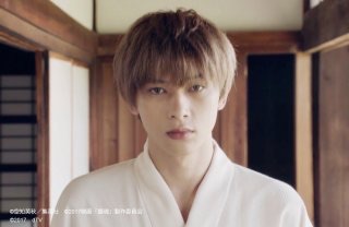 吉沢亮が好きな人〜!