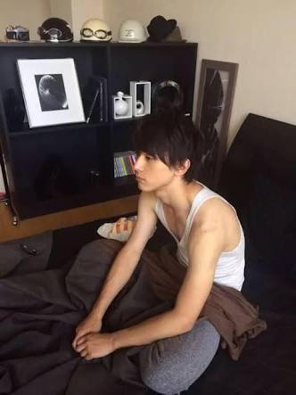 吉沢亮が好きな人〜!