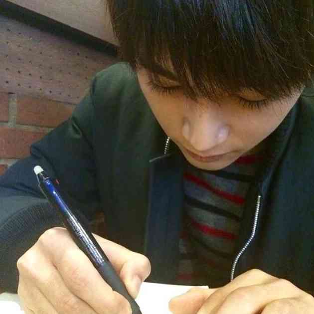 吉沢亮が好きな人〜!