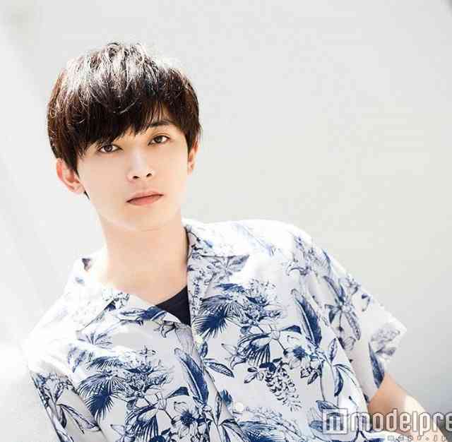 吉沢亮が好きな人〜!