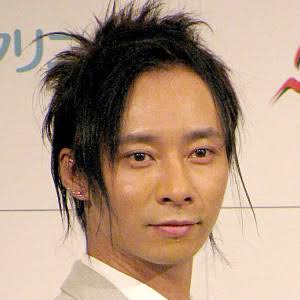 ぺたんこ髪に似合うヘアスタイル