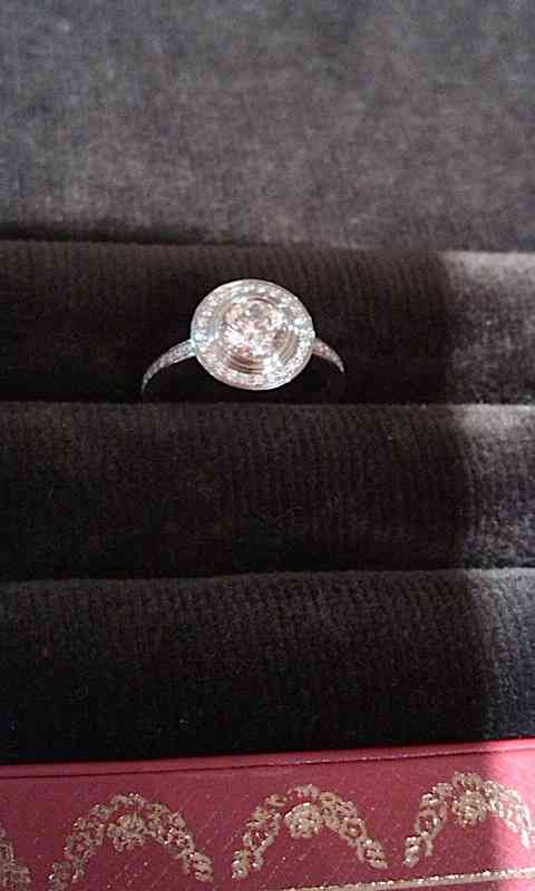 婚約指輪がみたい！