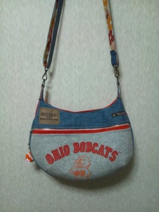 ？ライブグッズって買う？